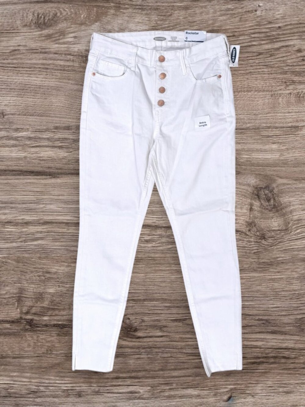 Old Navy Rockstar Super Skinny High Rise Button Fly Slimming White Jeans 6 NWT